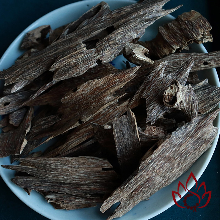 Trầm Kiến Miếng Xông Đốt Tự Nhiên | 100 gram | Loại Lựa Cao Cấp